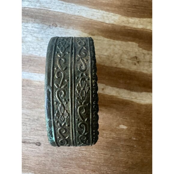 Vintage Porcelain Compact Enamel Snuff Pill box - Picture 5 of 7